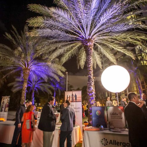 Rent Airstar Miami, moon balloon light