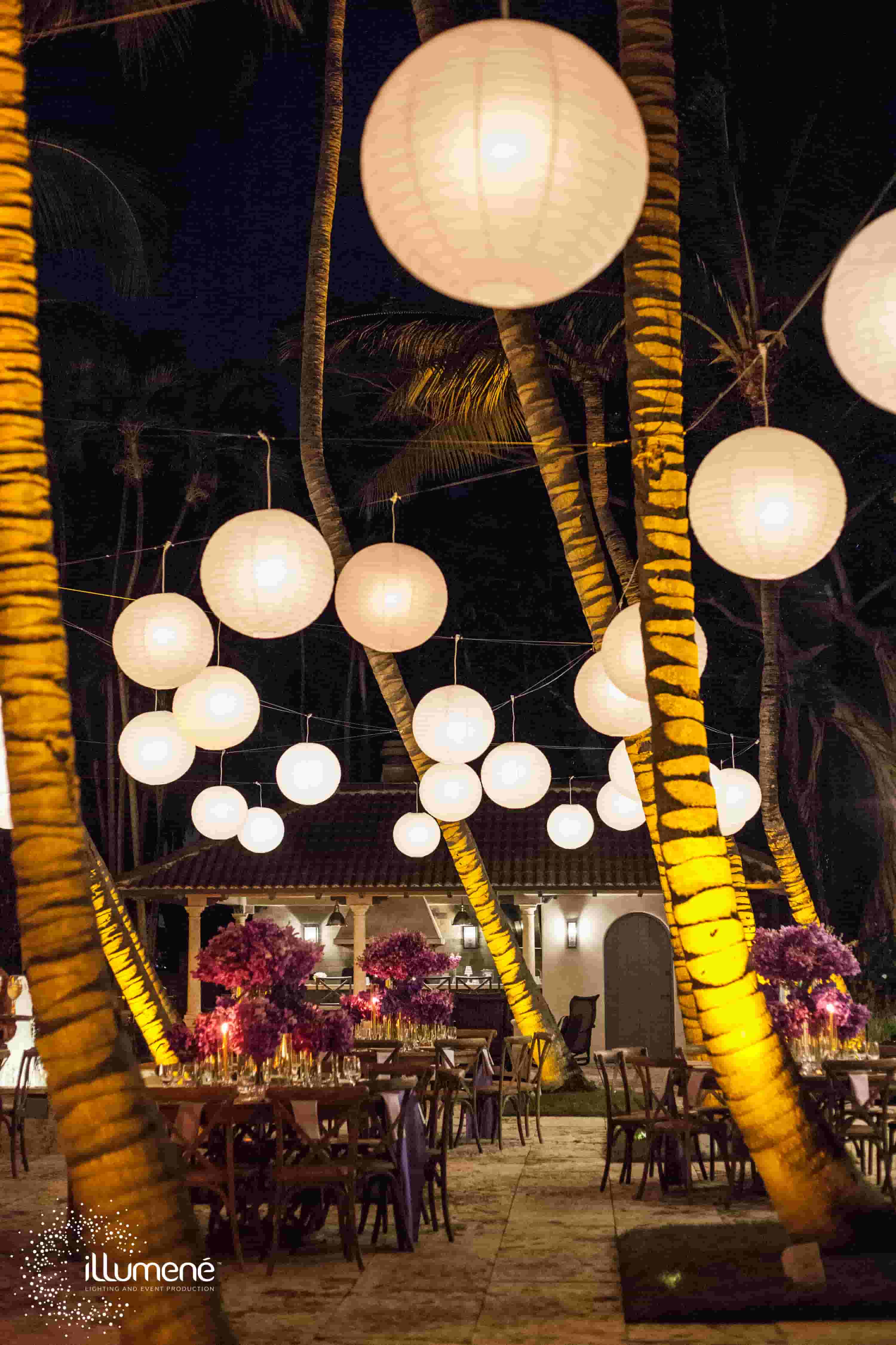 Paper lanterns for a wedding in Miami